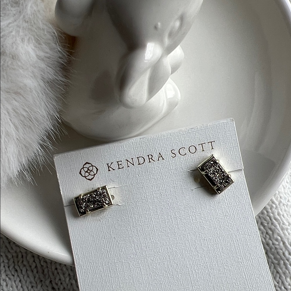 Kendra Scott Silver Rectangular Druzy Studs - Sparkling Black-Gray